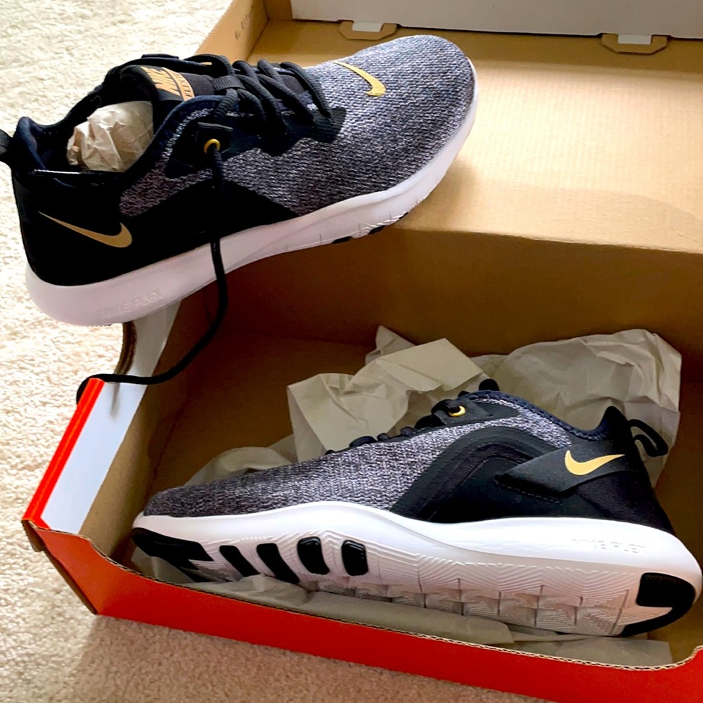 Nike Flex Trainer Sneaker